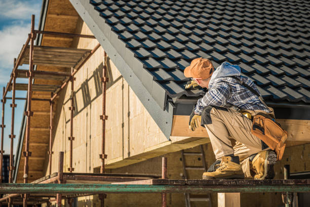 Best Flat Roof Repair Services  in Fredonia, KS